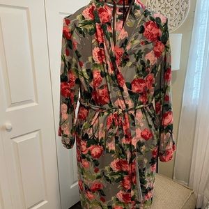 Tahari Robe